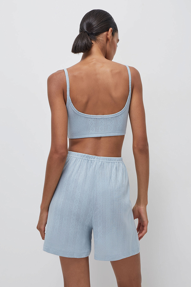 Топ на тонких бретелях из ажурного трикотажа (серо-голубой )